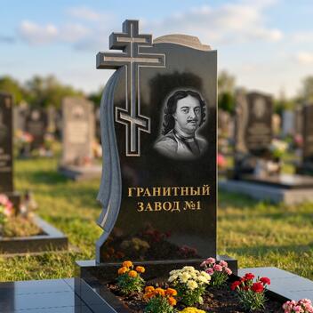 3130 Надгробие резное с крестом и плащеницей